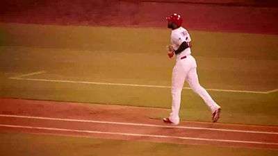 Heyward hits ball. Recorded at St.Louis' Busch Stadium.  Versus the Arizona Diamondbacks.