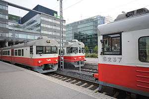 Sm1 units at Helsinki central railway station.