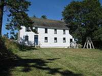 Exterior view of Craigflower Schoolhouse