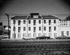 Lohman's Landing Building