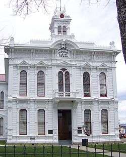 photo of Mono County Court House