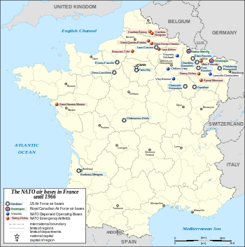 A map of France with red and blue markings indicating air force bases as of 1966.