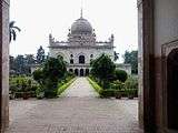 Shujauddaula tomb faizabad.jpg